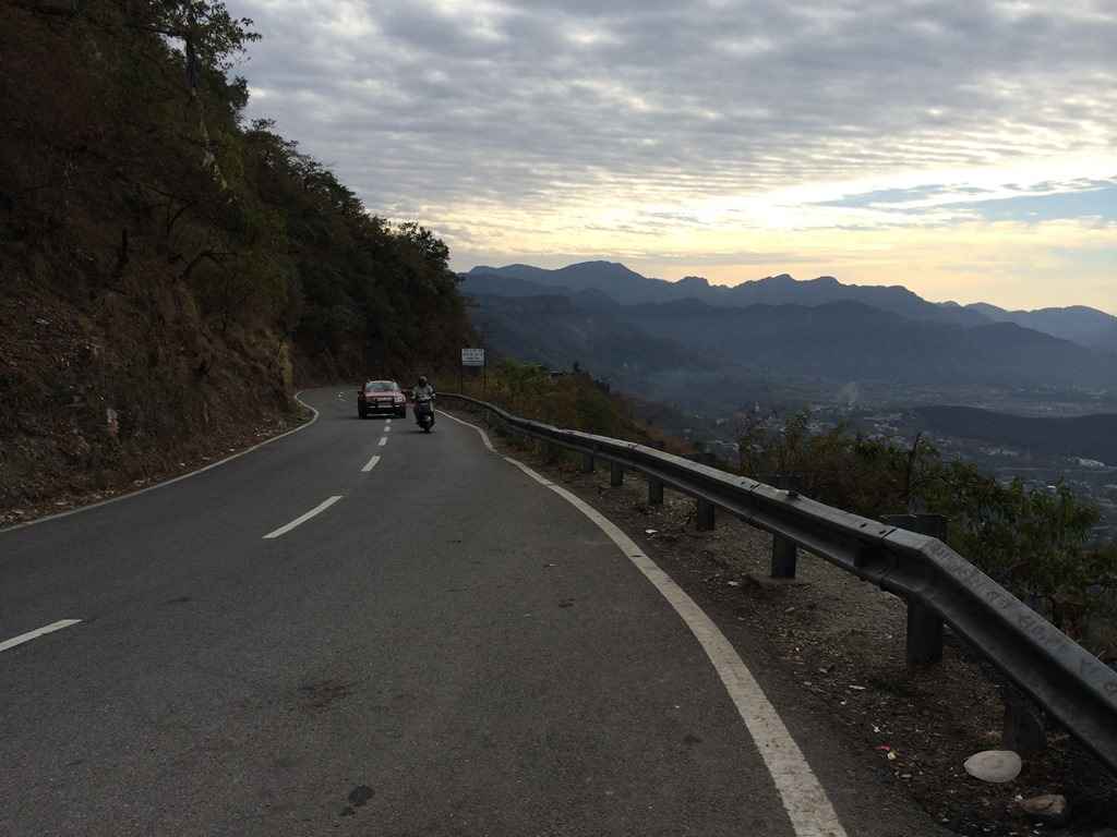  DAY 01 Drive to Mussoorie