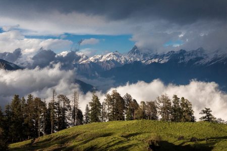 Mussoorie – Corbett – Kausani – Ranikhet – Nainital | 9 Days