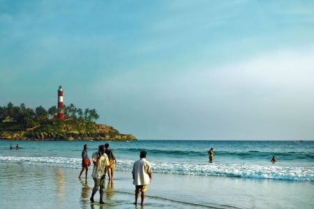 Cochin – Munnar – Thekkady – Alleppey – Kovalam| 8 Days